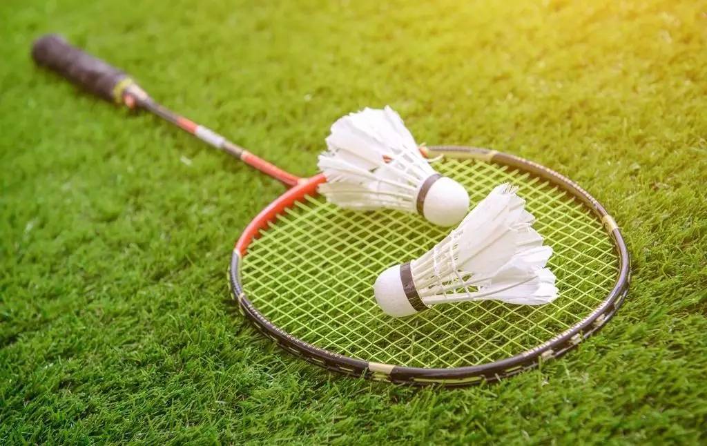 舞台上继续 舞台上继续