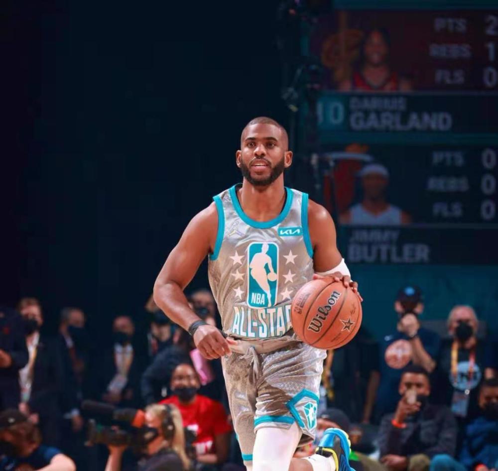 共同作用的 共同作用的