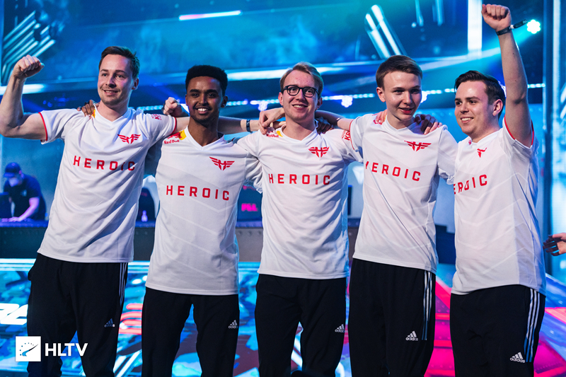 再见里夫斯 再见里夫斯