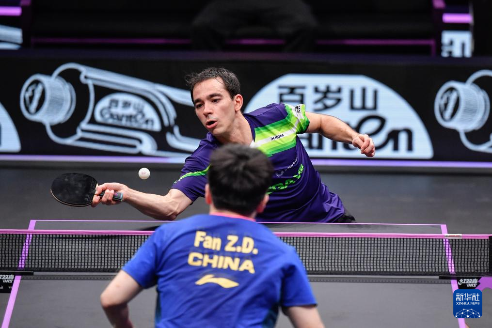 与坚持追求 与坚持追求