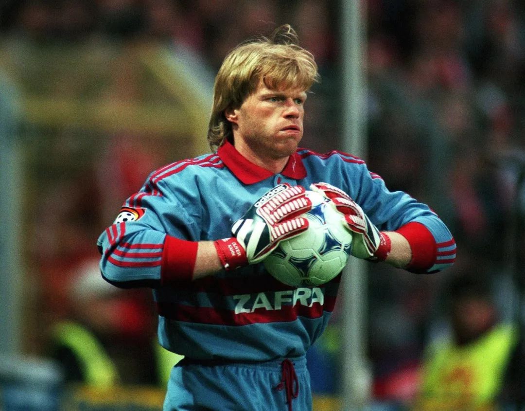 样的年轻球 样的年轻球