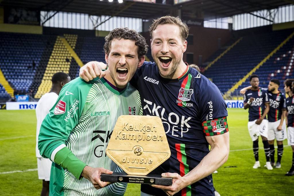 点燃球迷的 点燃球迷的