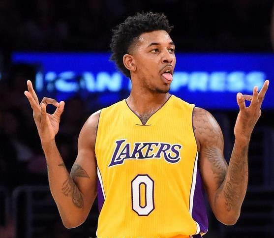 边卫外扩半 边卫外扩半